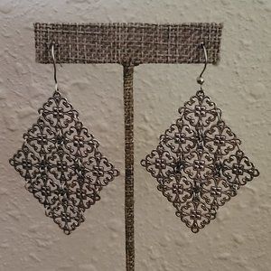 Earrings Silver Tone Movable Mesh Dangle Hook Pierced Style Fashion Jewelry